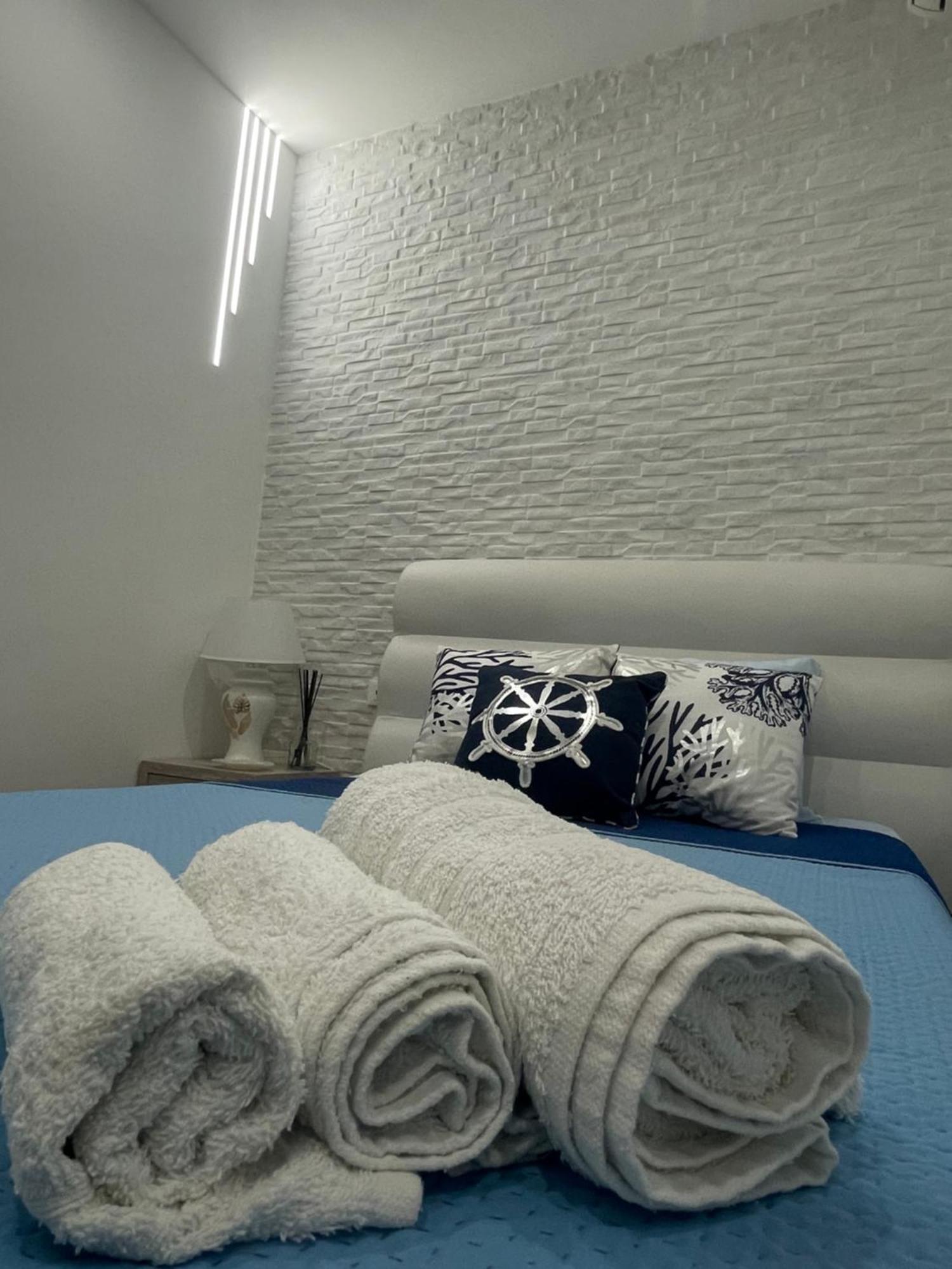 L'arco Di Athena Casa vacanze *
